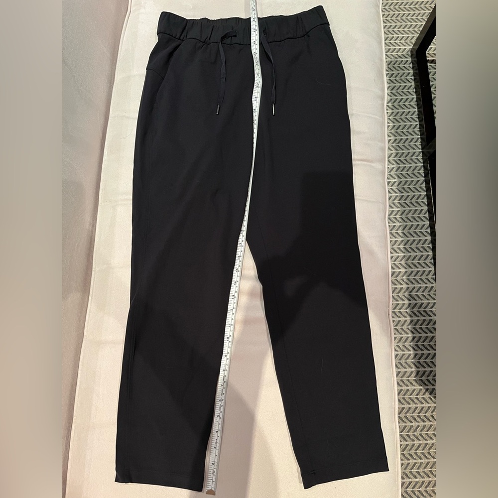 Lululemon straight leg pant